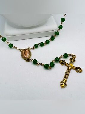 America Needs Fatima 2018 Rosary Vintage Green Glass Prayer Beads Catholic Faith